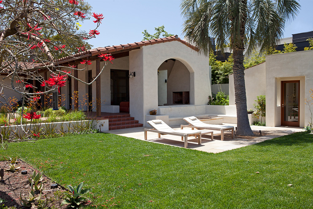 modern adobe house sun terrace